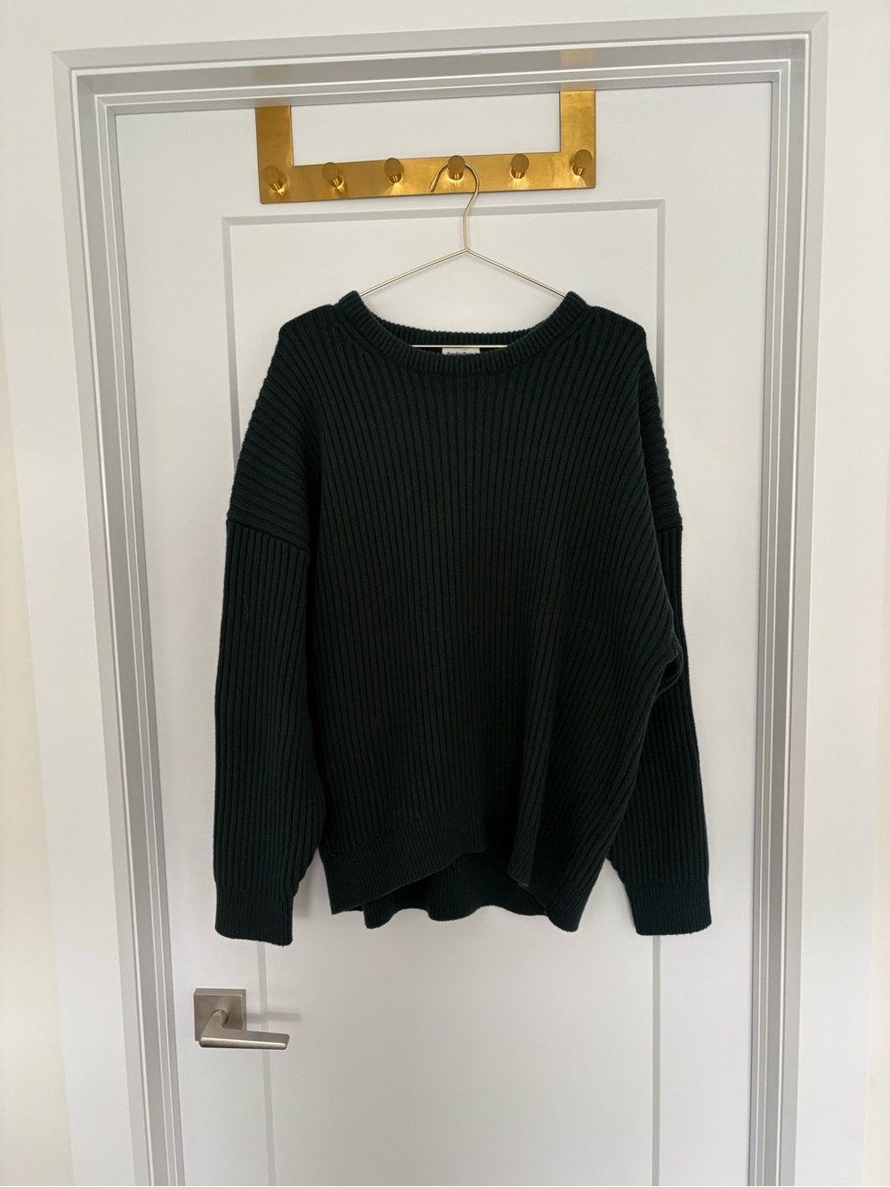 Aritzia Sunday Best Dark Green Ribbed Crewneck Sweater
